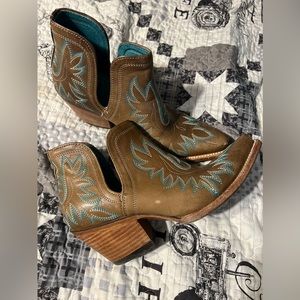 Ariat Cowgirl Booties